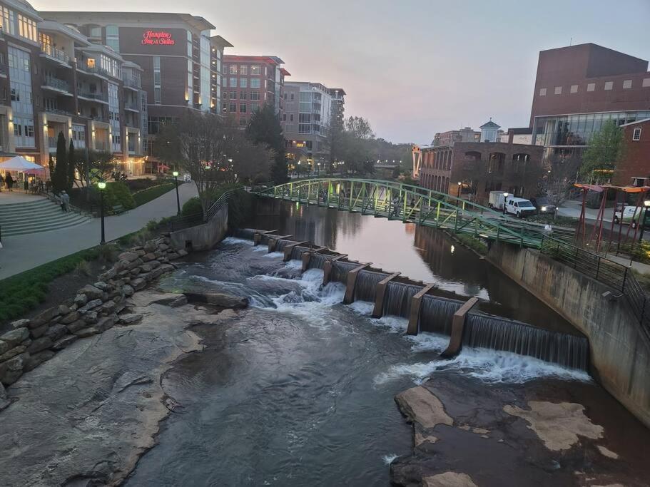 Cozy Swamp Rabbit - Sans Souci Greenville Furman Bagian luar foto
